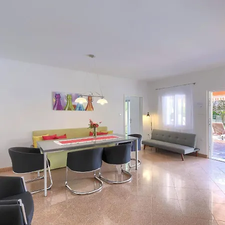 Vrt - Roj459 By Interhome * Sveti Petar u Sumi