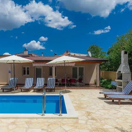 Vrt By Interhome Ferienhaus Sveti Petar u Sumi