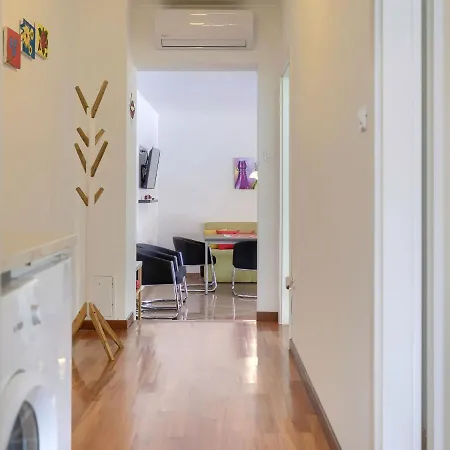 Vrt - Roj459 By Interhome *
