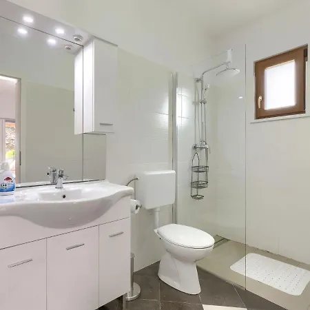 Vrt - Roj459 By Interhome Sveti Petar u Sumi