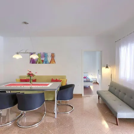 Vrt - Roj459 By Interhome Sveti Petar u Sumi